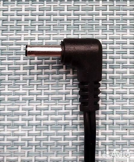 Зарядка ноутбука Prestigio Irbis 5V 3.5x1.35 Krez