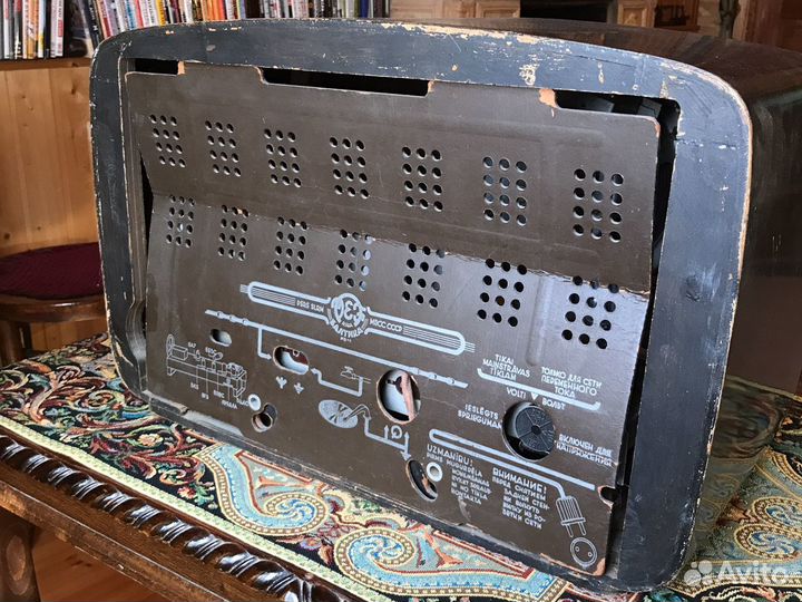 Радиоприемник ламповый Балтика