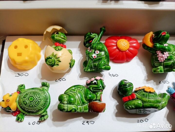 Киндер игрушки