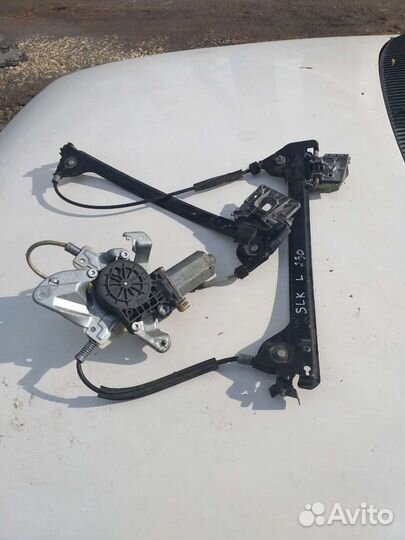 Стеклоподъемник передний L mercedes w170