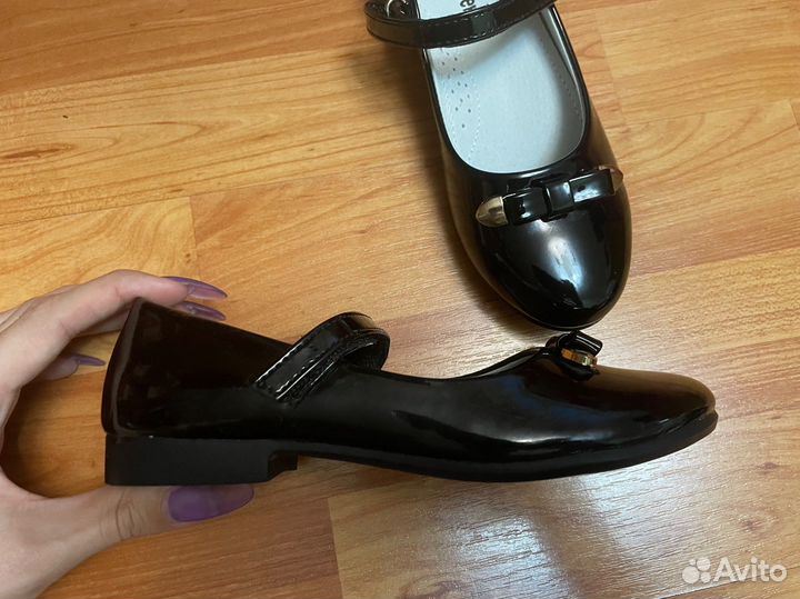 Туфли для девочки. 32,34 размеры