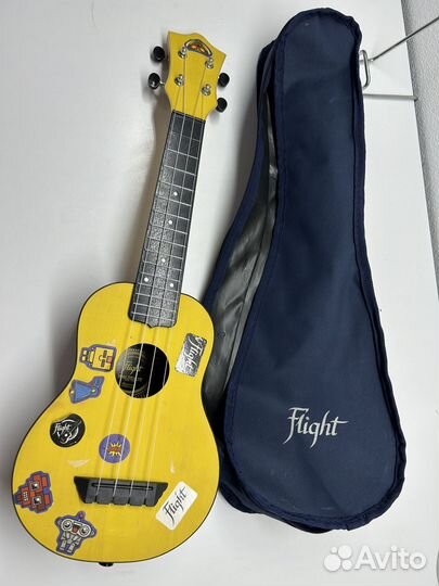 Гитара укулеле