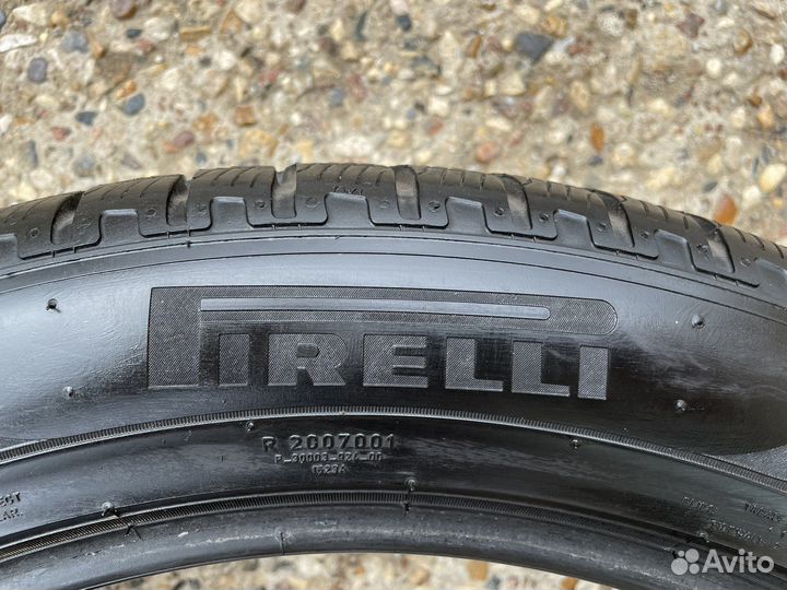 Pirelli Scorpion Winter 275/45 R21