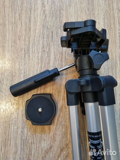 Штатив Bosch BS 150 professional + адаптер
