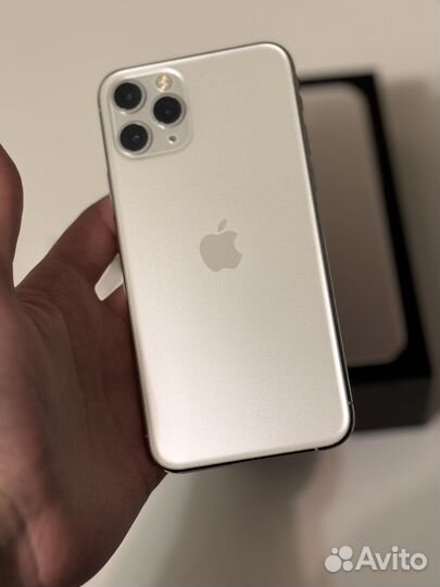 iPhone 11 Pro, 64 ГБ