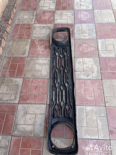 Продам решетку радиатора на ваз 2121 (нива)