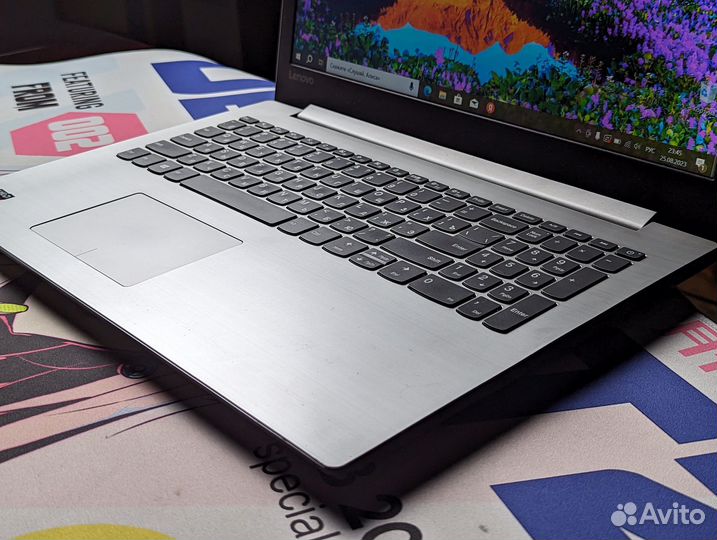 Lenovo SSD/IPS/FullHD 15.6