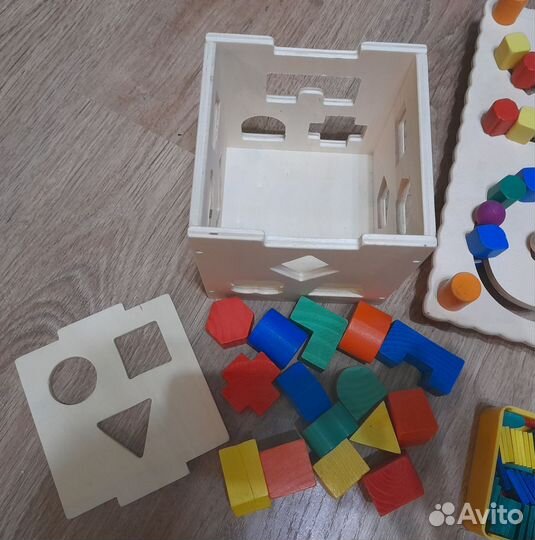 Деревянные развивающие игрушки