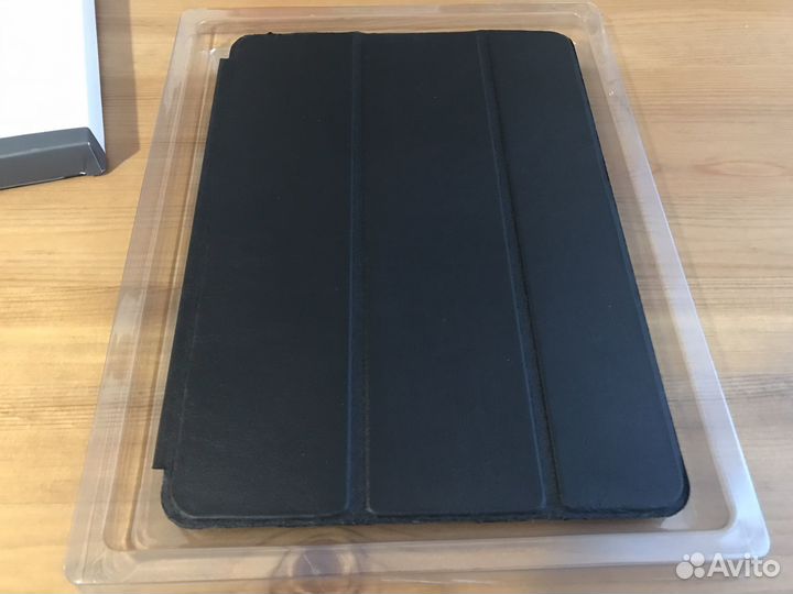 Чехол для iPad 9.7