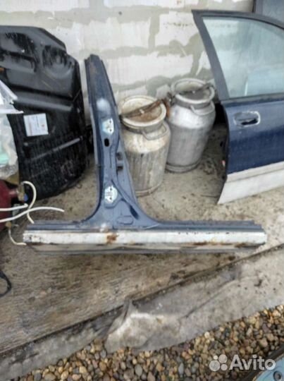 Средняя стойка Volvo s40 левая правая 1999 2003