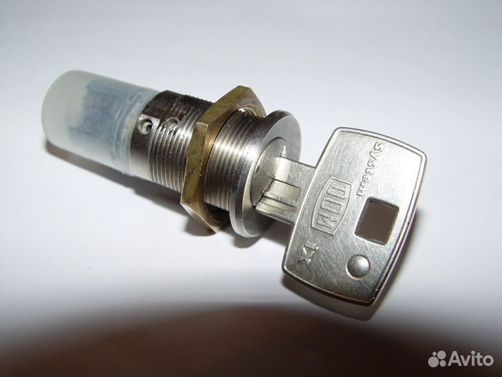 Замок зажигания электромашинок system DOM ix