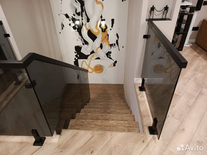 Лестничные ограждения из стекла Перила