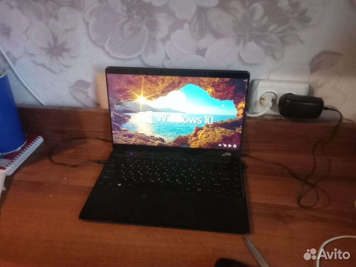 Ноутбук на запчасти