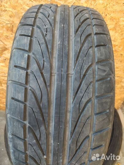 Dunlop Direzza DZ101 245/35 R20