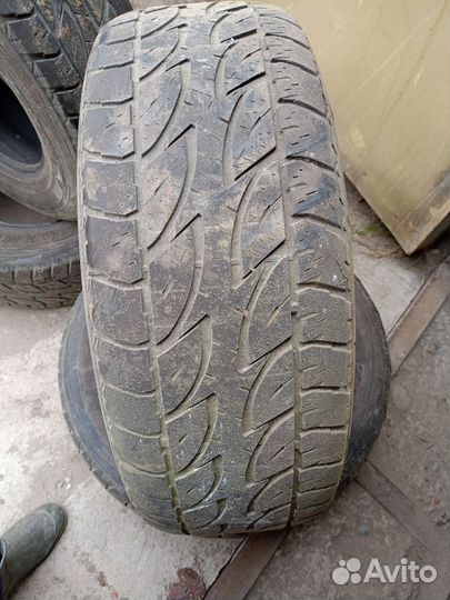 Bridgestone B280 265/65 R17