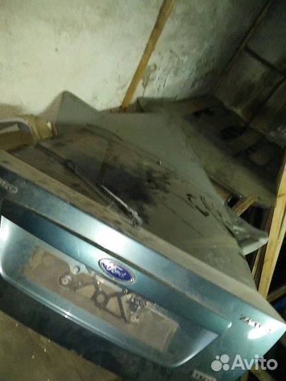 Крышка багажника Форд Мондео 3