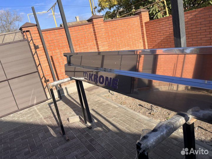 Бампер отбойник крона Krone