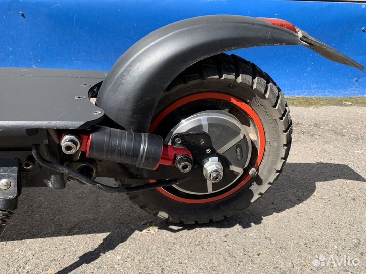 Электросамокат kugo