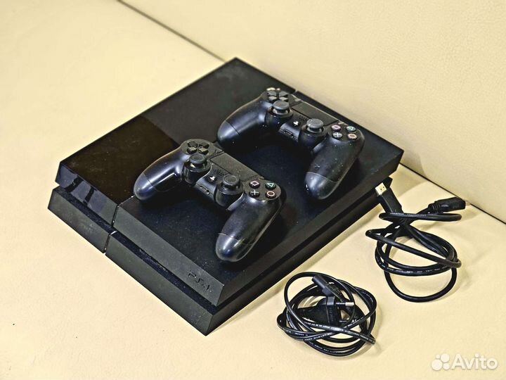 Sony PlayStation 4