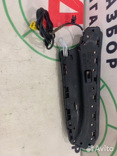 Подушка безопасности в сидение передняя правая