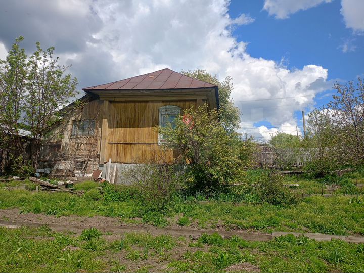 Дом 32 м² на участке 7 сот.