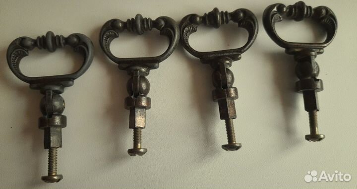 Мебельные ручки 4 шт. времен СССР