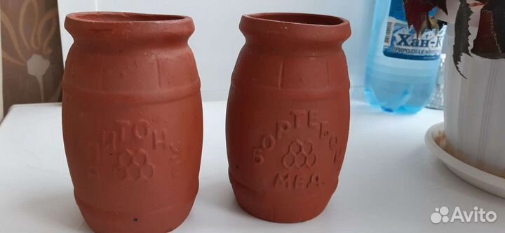 Глиняный горшок