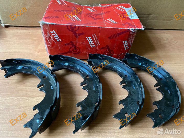 Колодки бараб. land cruiser/lexus LX470 GS8716 TRW