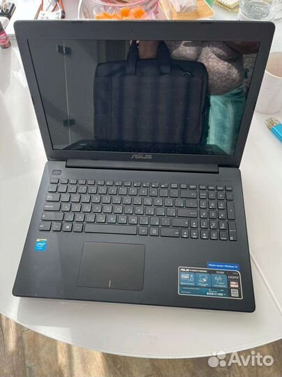 Ноутбук asus