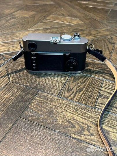 Фотоаппарат Leica M9