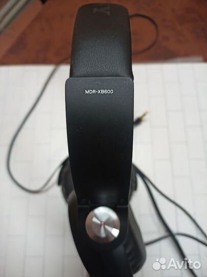 Наушники Sony MDR-XB600