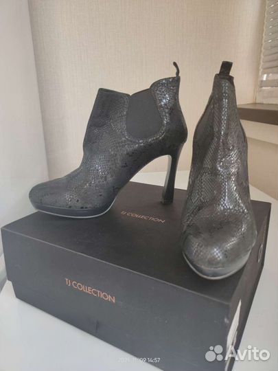 Ботильоны кожаные черные (питон) 39р TG Collection