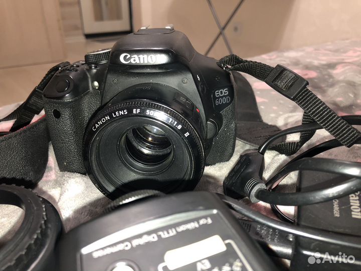 Фотоаппарат canon 600D