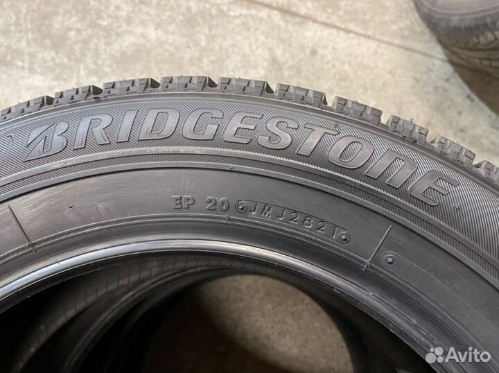 Bridgestone Blizzak VRX 205/60 R16 92S