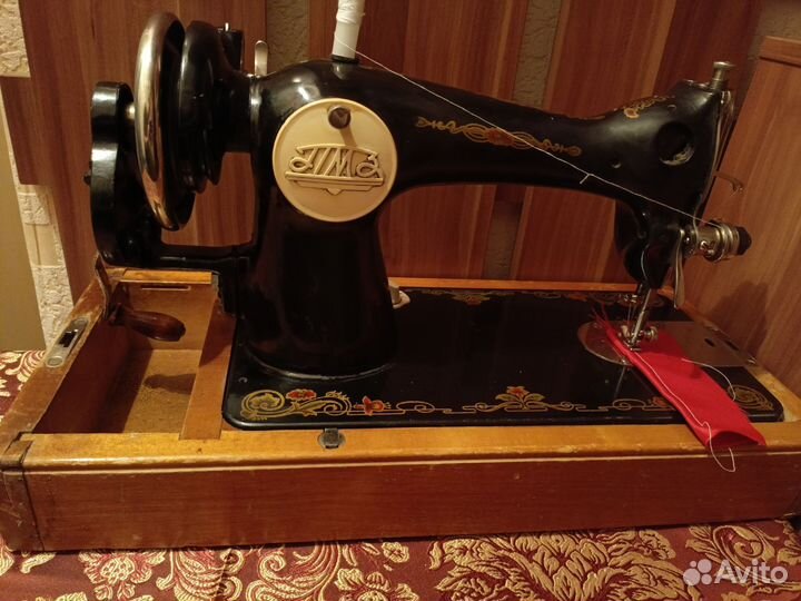 Швейная машинка