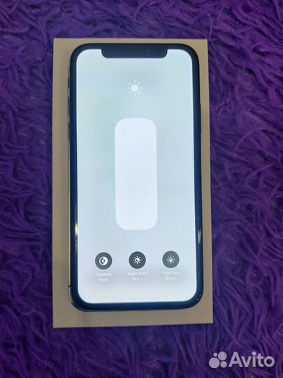 iPhone X, 64 ГБ