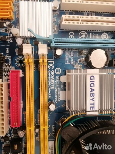 Материнская плата