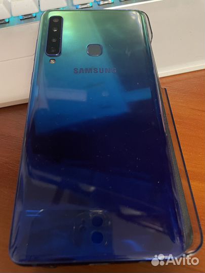Samsung Galaxy A9 (2018), 6/128 ГБ
