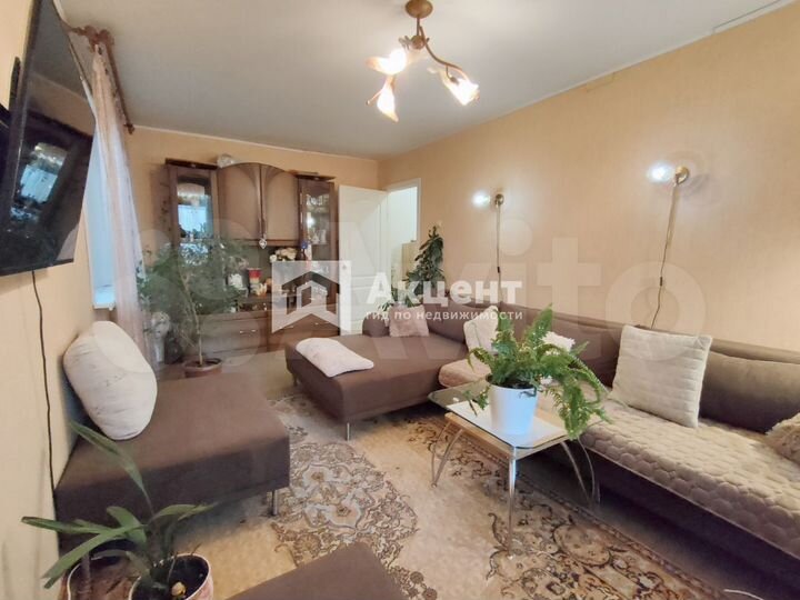 2-к. квартира, 43,2 м², 4/5 эт.