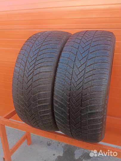 Bridgestone Blizzak LM-005 265/45 R20