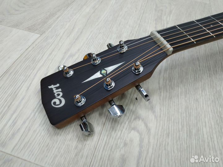 Акустическая гитара cort массив