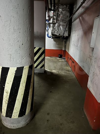 Машиноместо, 10 м²