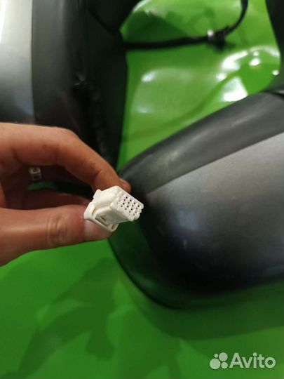 Боковое зеркало Nissan Note E12