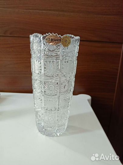 Хрустальная ваза