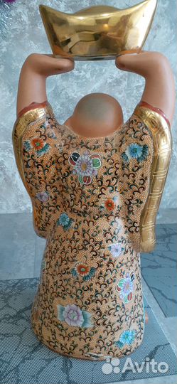 Статуэтка будды