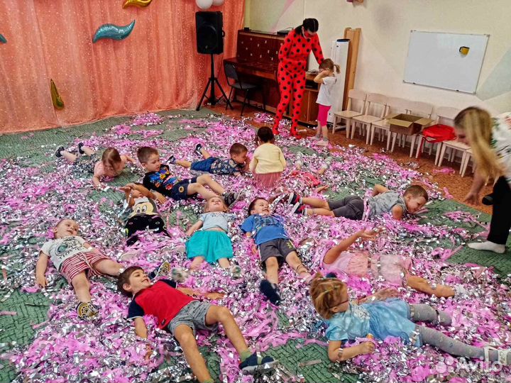 Бумажное шоу