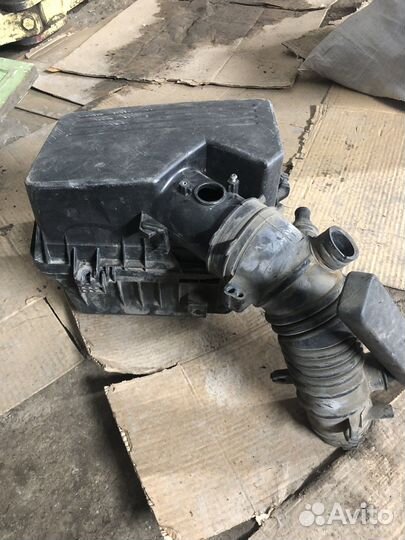 Корпус воздушного фильтра toyota camry