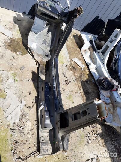 Порог правый Volkswagen Passat B7 (2010—2015)