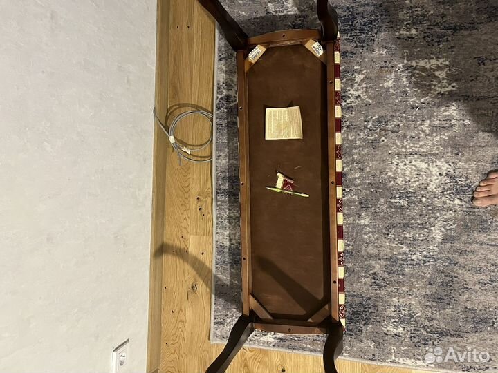 Банкетка в прихожую