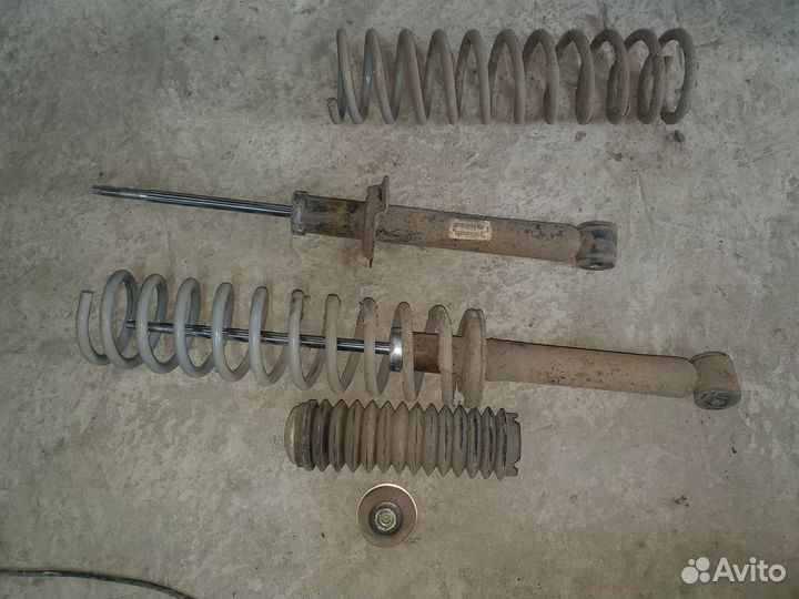 Задние стойки Ваз